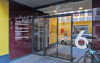 Aerztehaus Ro